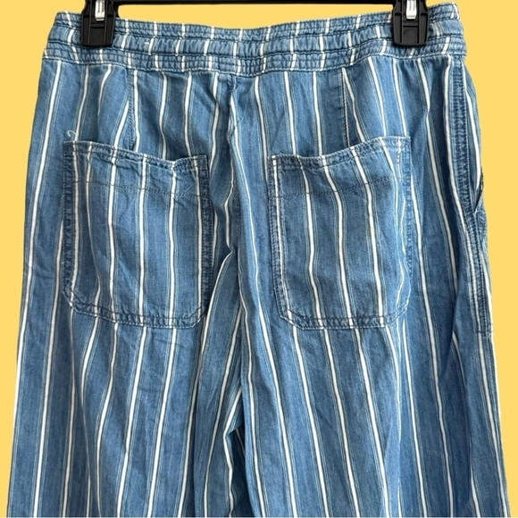 American Eagle Wide Leg Striped Pants with Elastic Tie Waist Size 2 - Picture 6 of 9